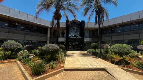 3 River Road, Bedfordview